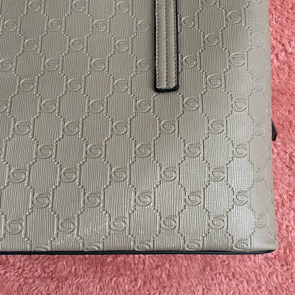 bebe purse - Picture 8 of 15